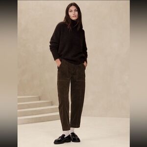 Banana Republic Corduroy Barrel Pant